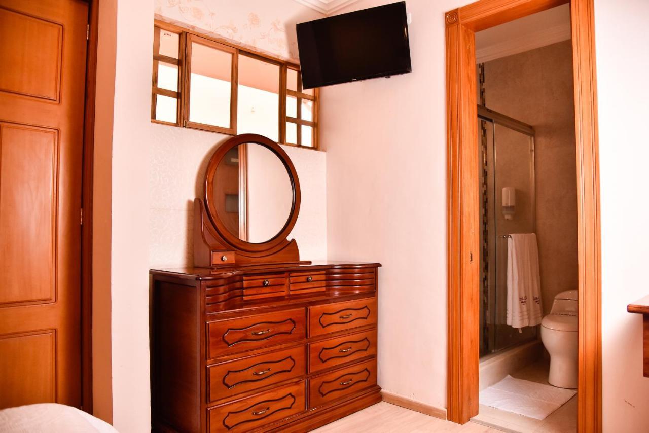 Hotel Boutique Casa Ruth En Cuenca Extérieur photo
