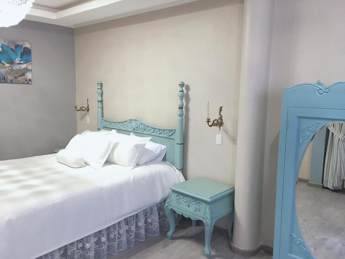 Hotel Boutique Casa Ruth En Cuenca Extérieur photo